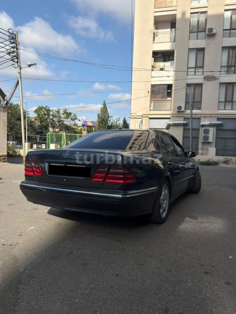 2000 Mercedes E-Class 3.2 Benzin Bakı — şəkil 3