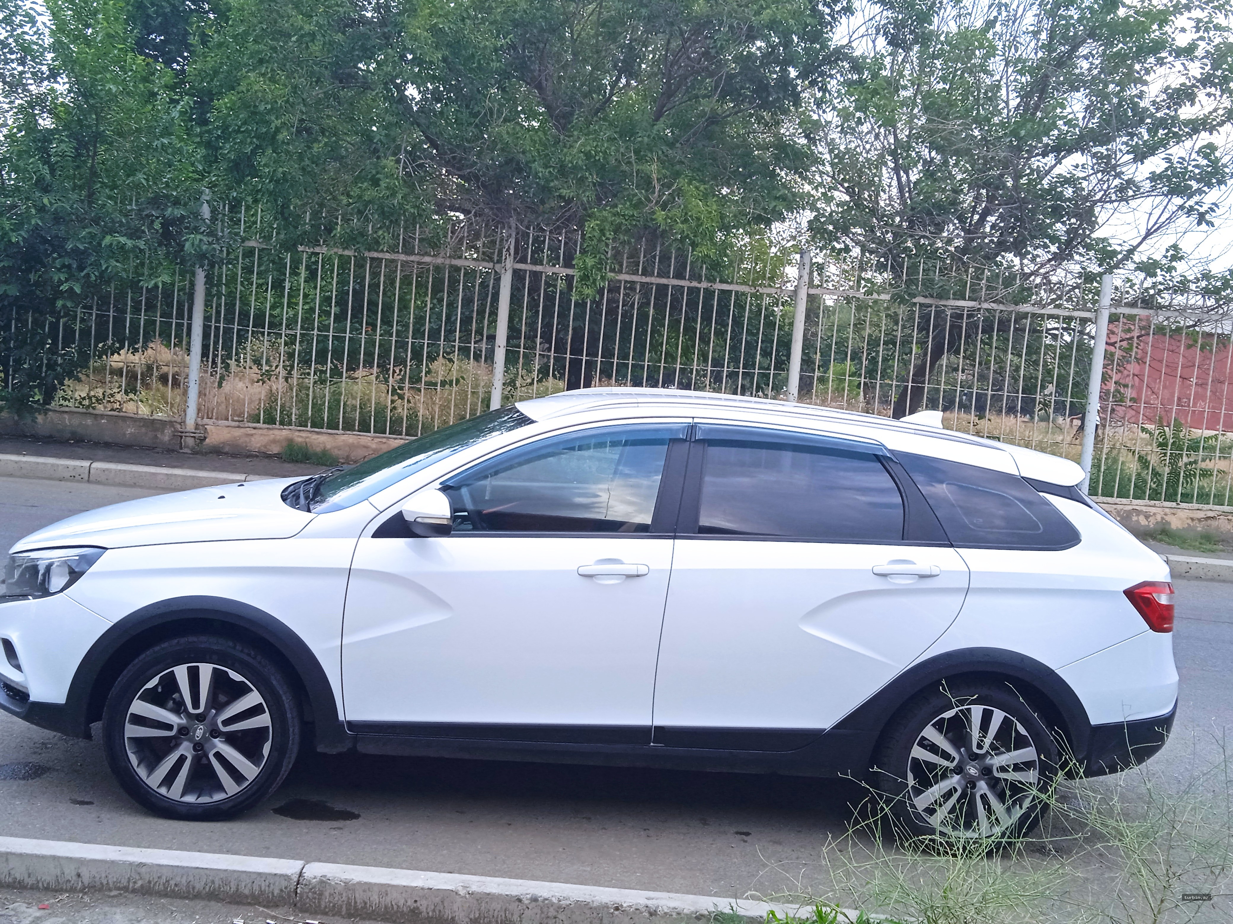 LADA (VAZ) Vesta şəkil 3