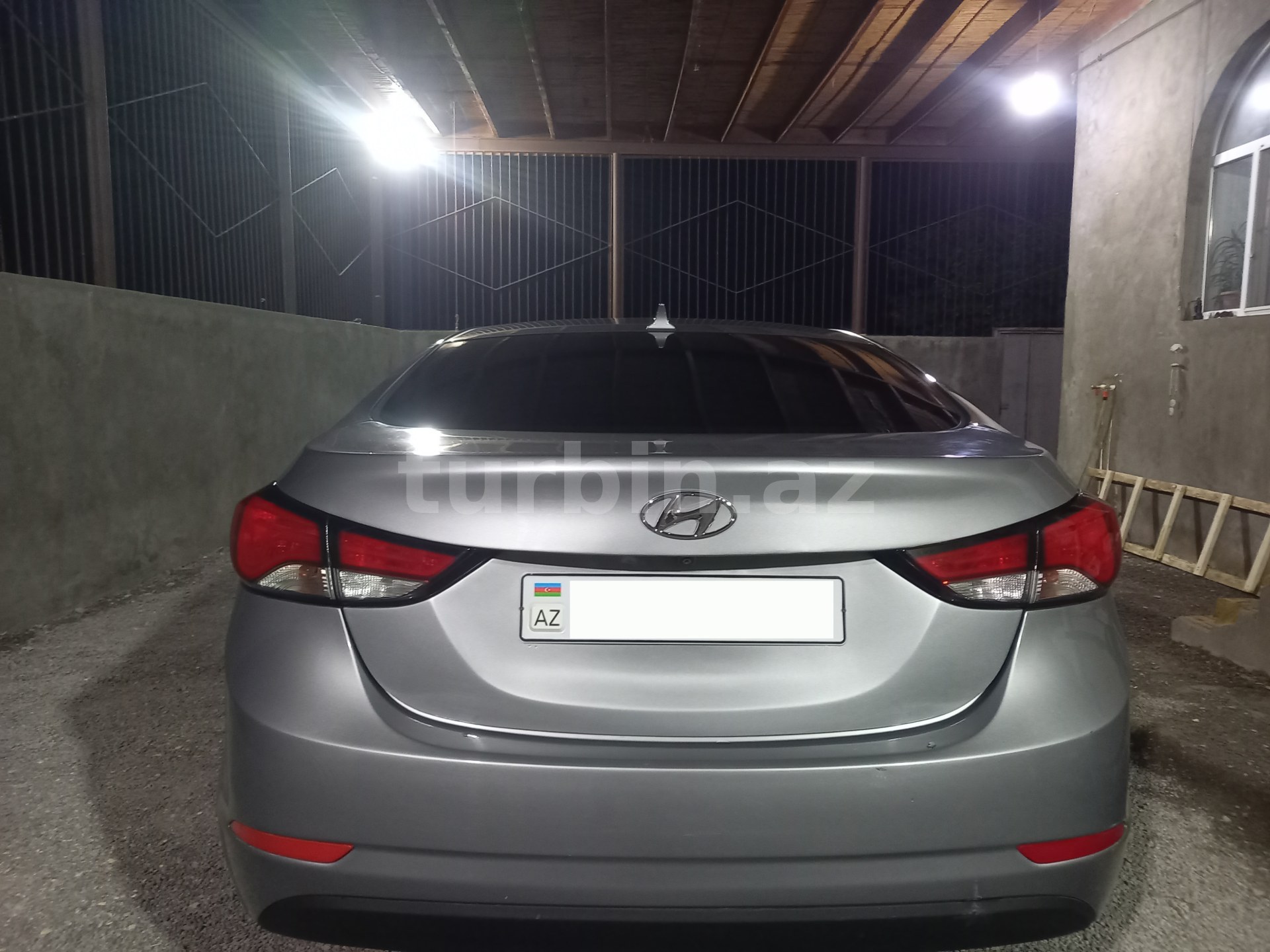 2015 Hyundai Elantra 1.8 Benzin Göygöl — şəkil 4